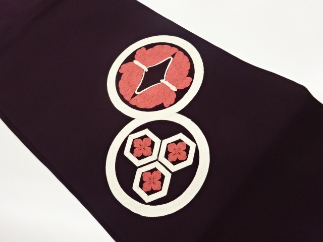 塩瀬丸に亀甲・花菱・抽象模様刺繍名古屋帯